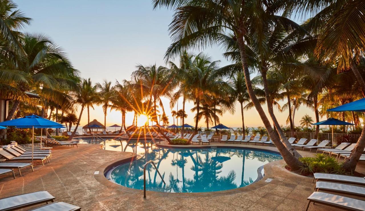 Cheeca Lodge & Spa Islamorada Exteriör bild The pool at the Boca Raton Resort